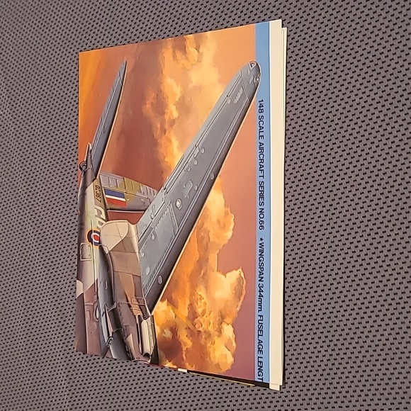 Tamiya Havilland Mosquito B Mk.IV/PR Mk.IV NOW IN STOCK Mini Poster 61066 - Picture 8 of 8